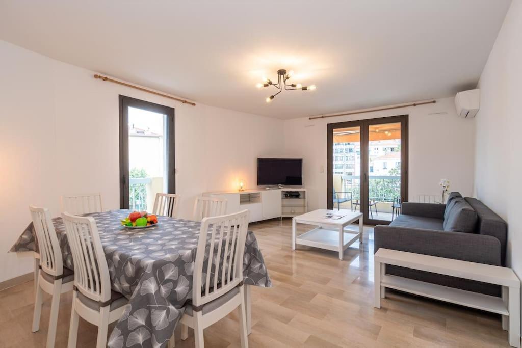 Bright And Vast 1br Balcony Parking Heart Of Town 1 Mn Cannes